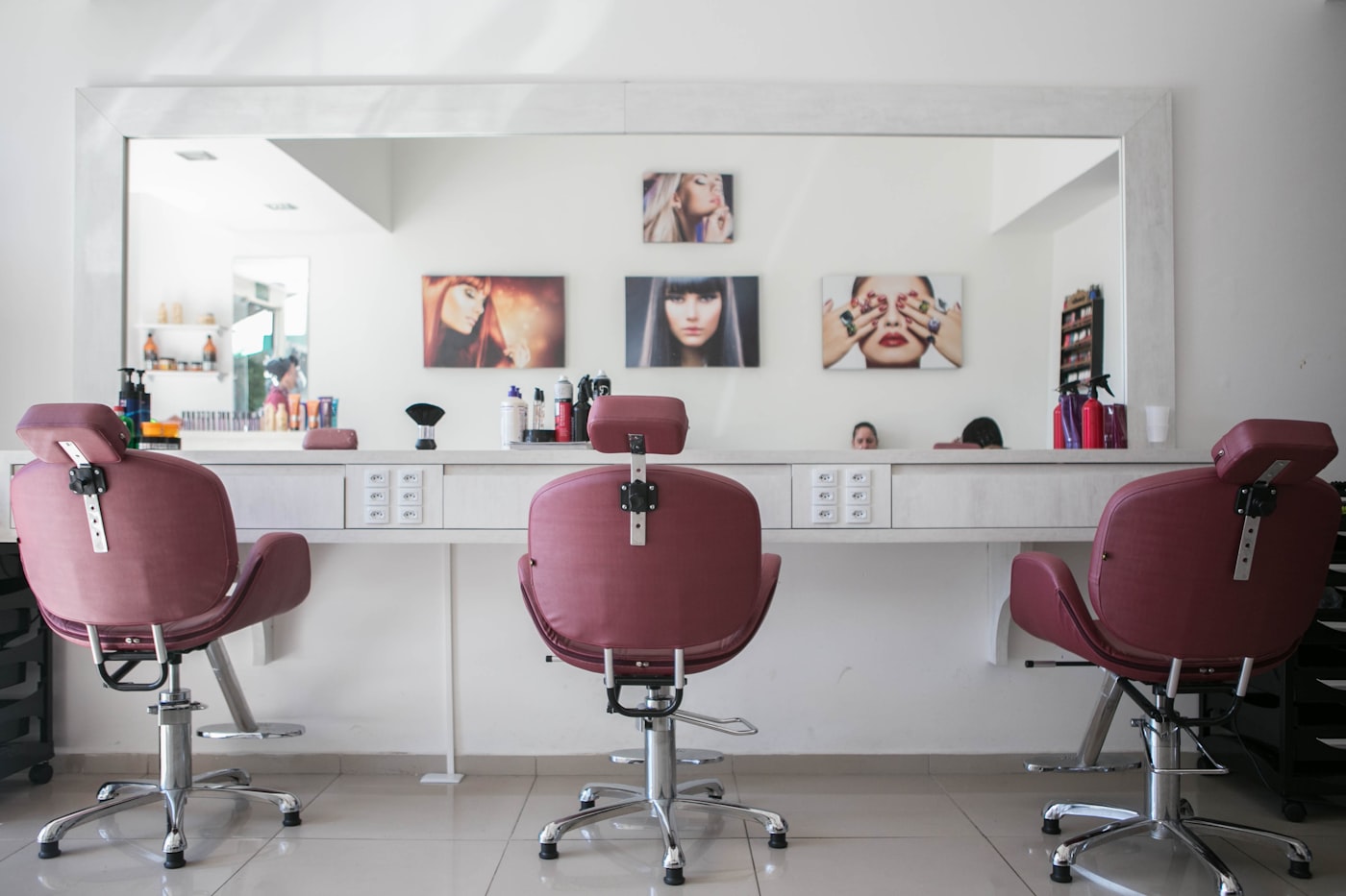 Inside the Lash Out salon